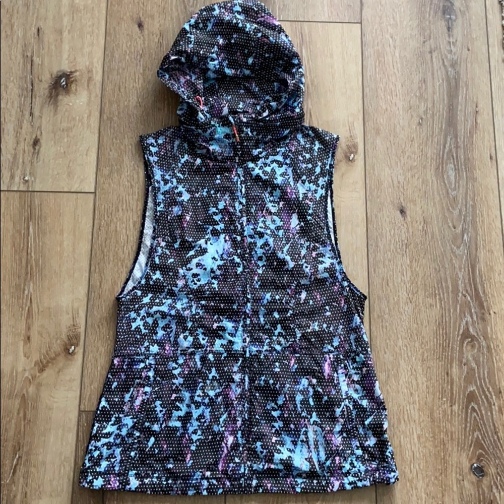 Lululemon vest